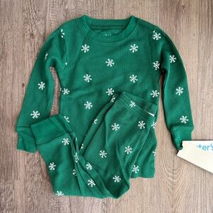 Carter's Green Snowflake 2 piece Waffle Knit Pajama Set